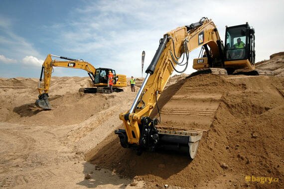 Caterpillar 320 vs. 320 GC: Recenze Caterpillar 320 vs. 320 GC: Recenze